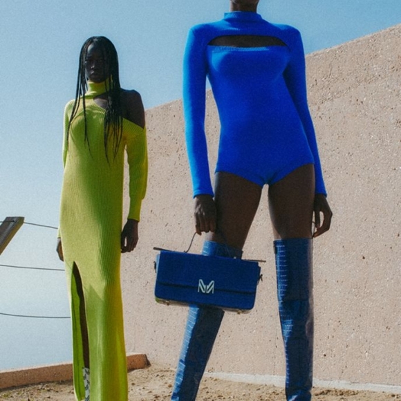 MARCELL VON BERLIN gold&white mesh zipper back sparkle shorts bodysuit.size smal - Picture 13 of 13